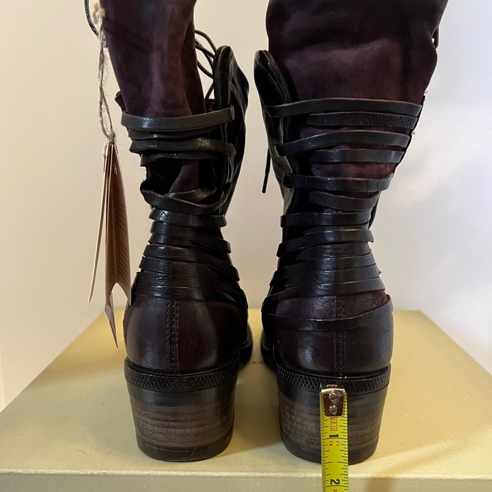 Brand new with tags, burgundy Katarina Boots - Picture 5 of 9